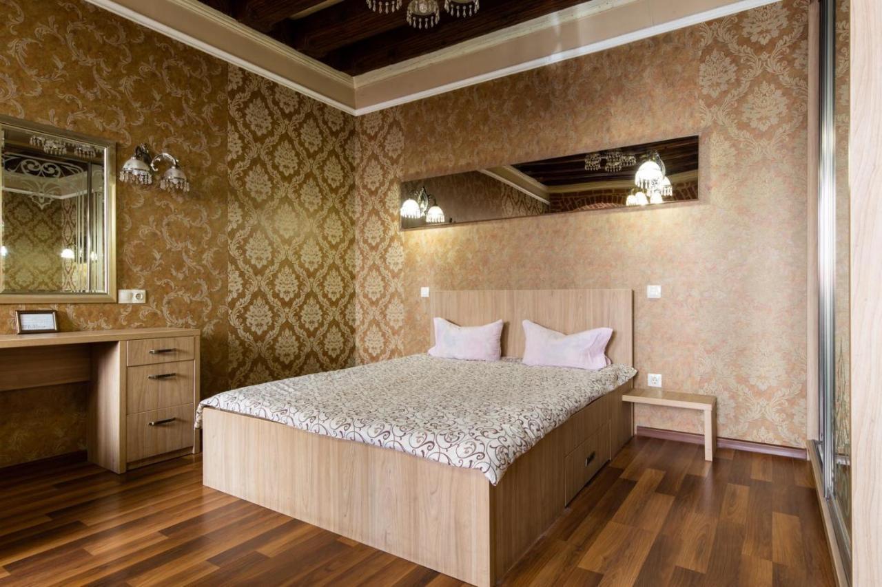 Spirit Of Old Lviv Apartment Main Square エクステリア 写真