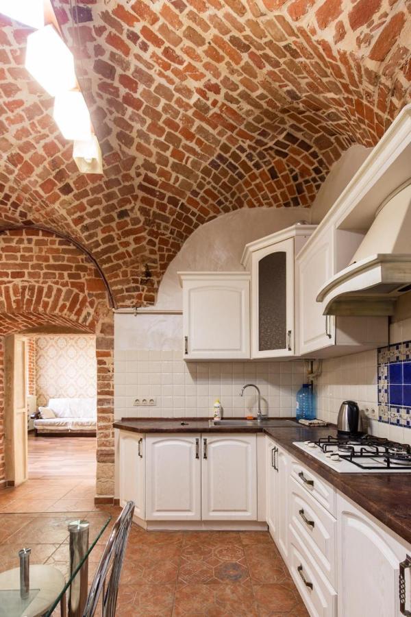 Spirit Of Old Lviv Apartment Main Square エクステリア 写真